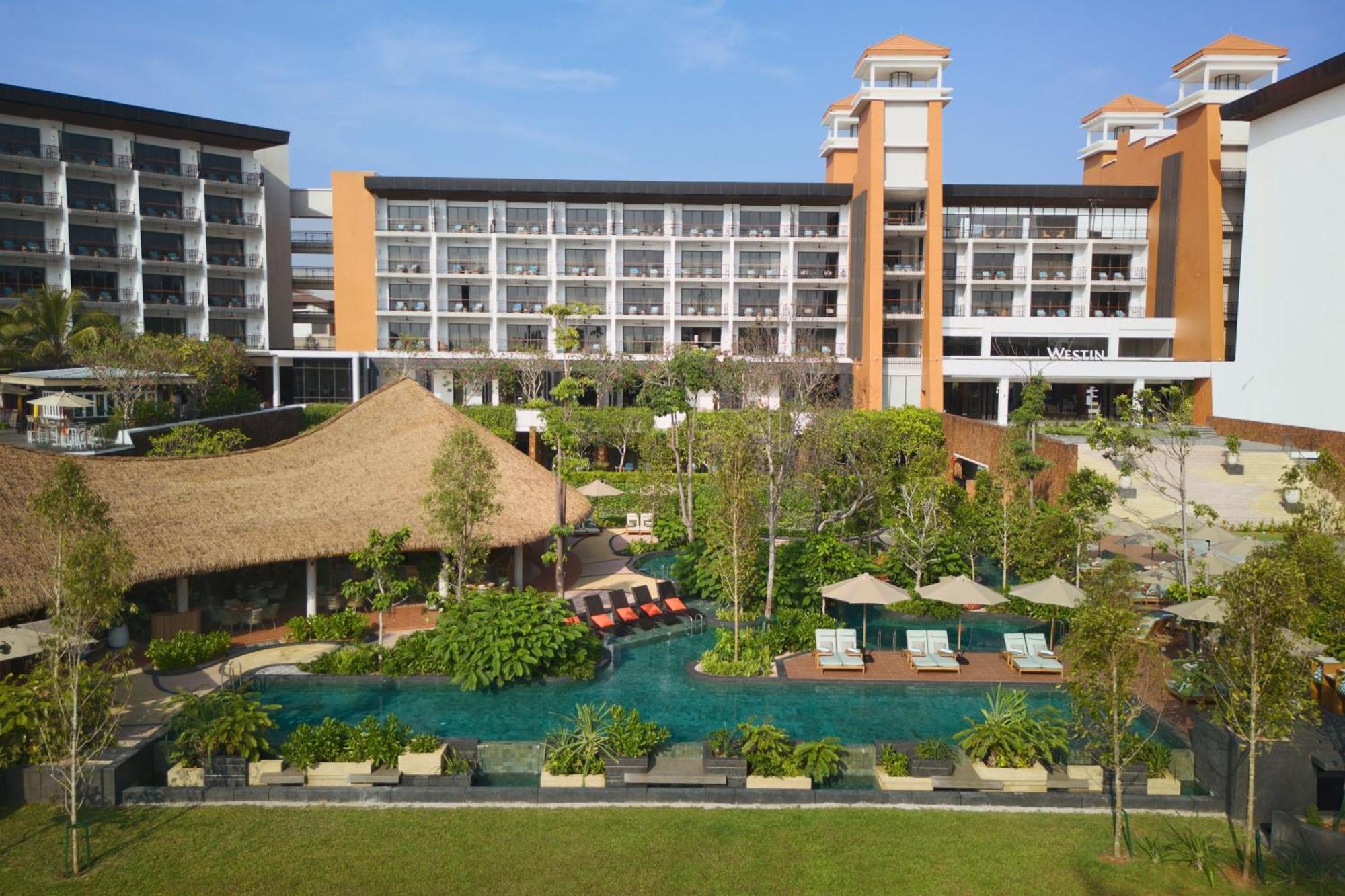 The Westin Desaru Coast Resort Kültér fotó The hotel's main building